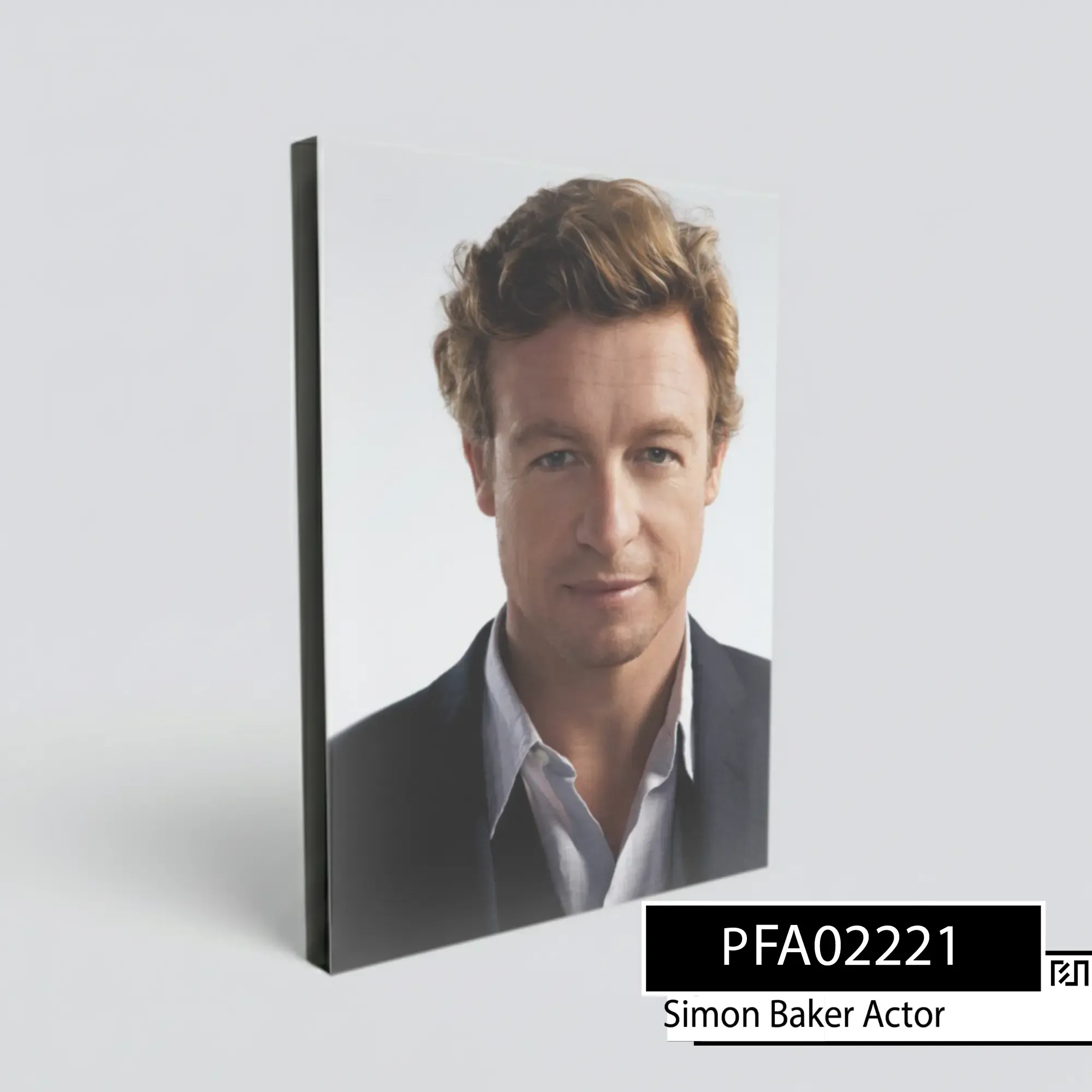 Foto Potret Aktor Simon Baker