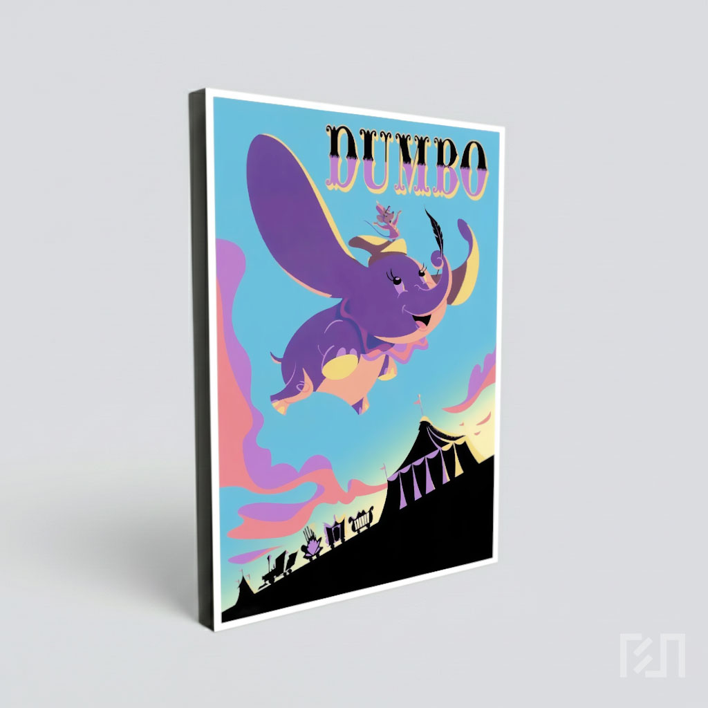 Poster Dumbo Terbang