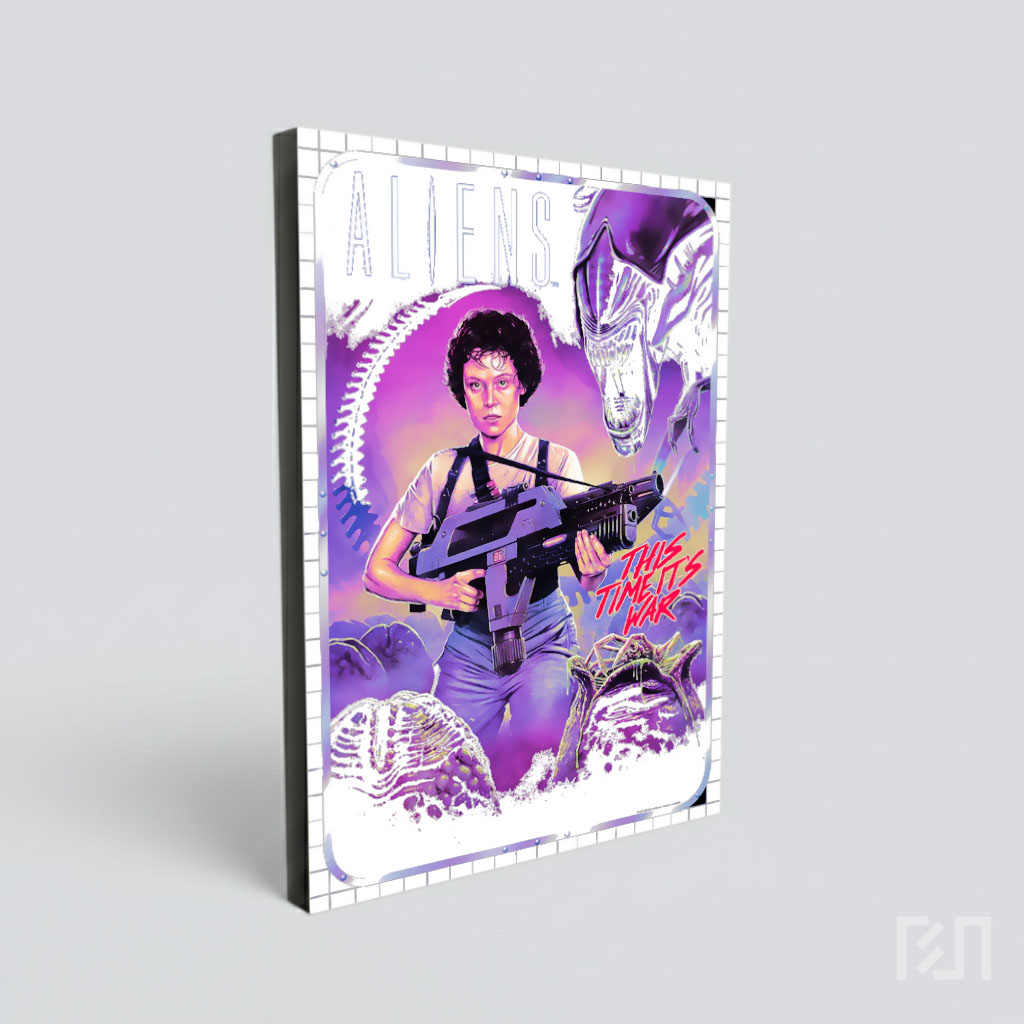 Poster Film Aliens: Ellen Ripley dan Xenomorph